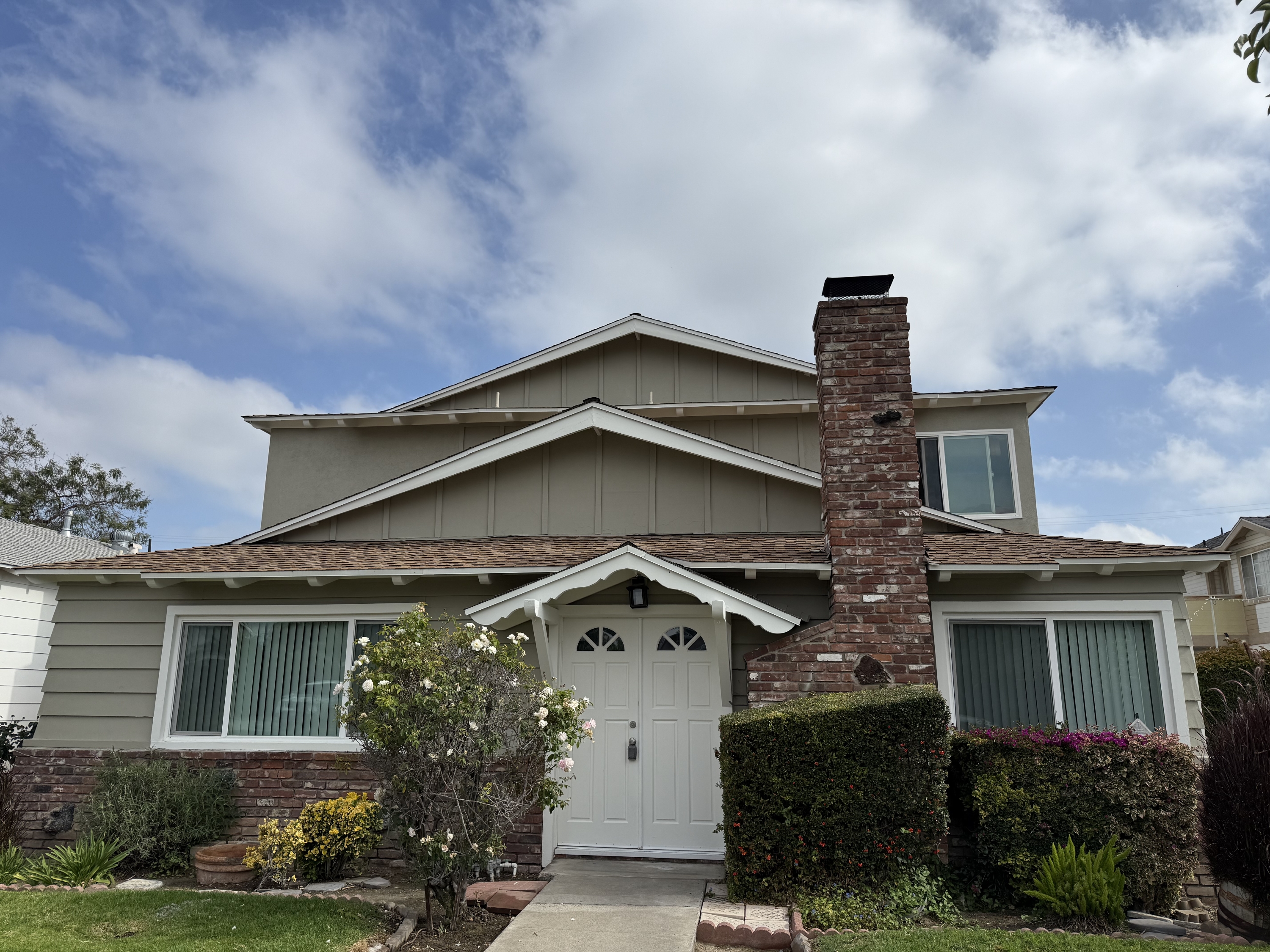 325 E. Amerige Ave. - A
